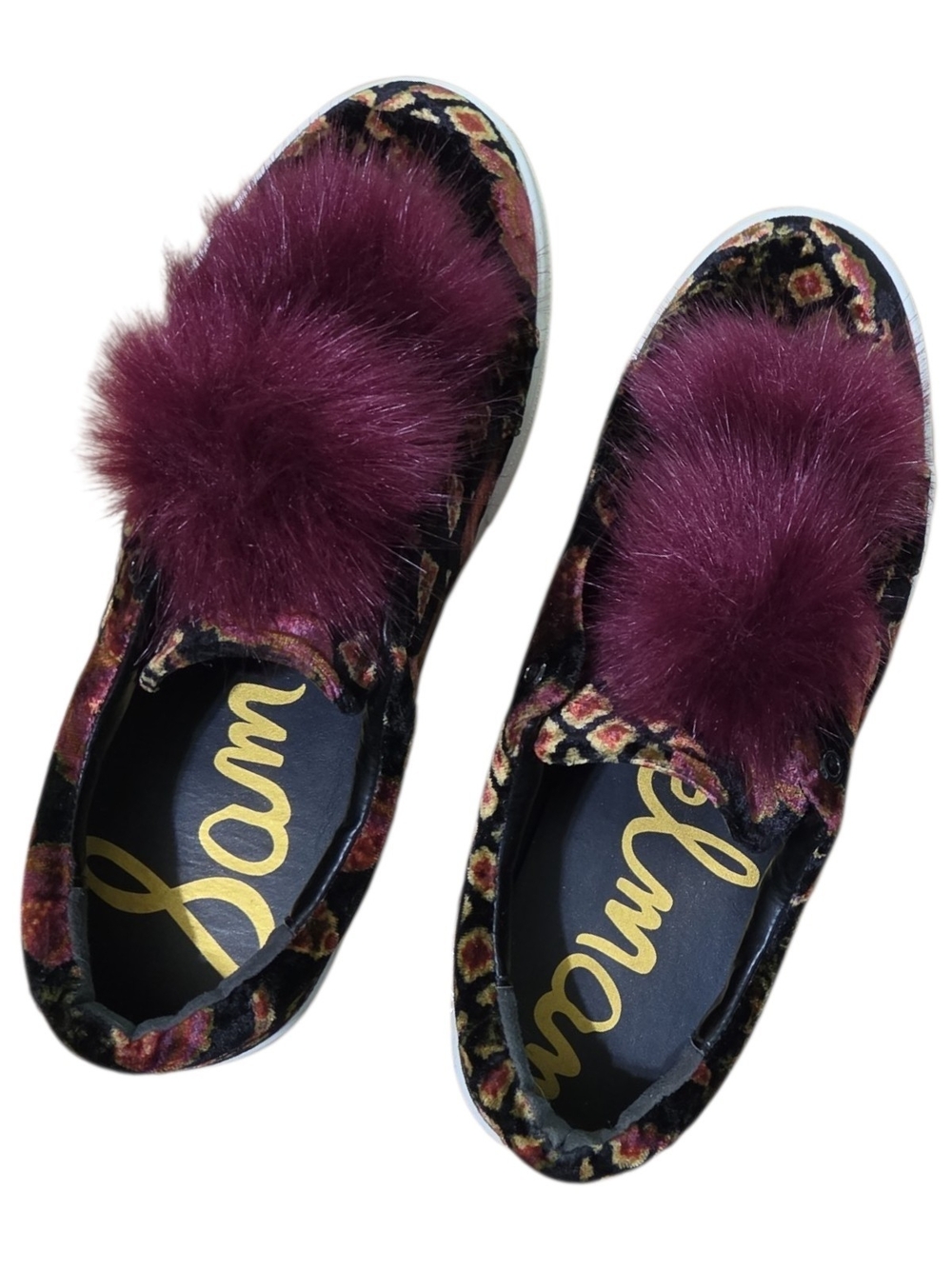 Sam Edelman Leya Black Velvet Slip On Sneakers with Burgundy Fur Pom Size 10M - Picture 6 of 10